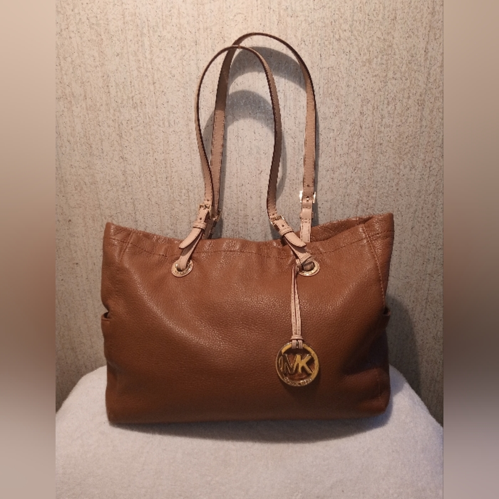 Michael Kors Tote